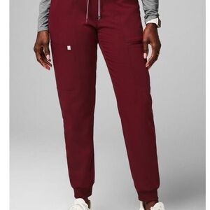 FABLETICS WINE SCRUB SET